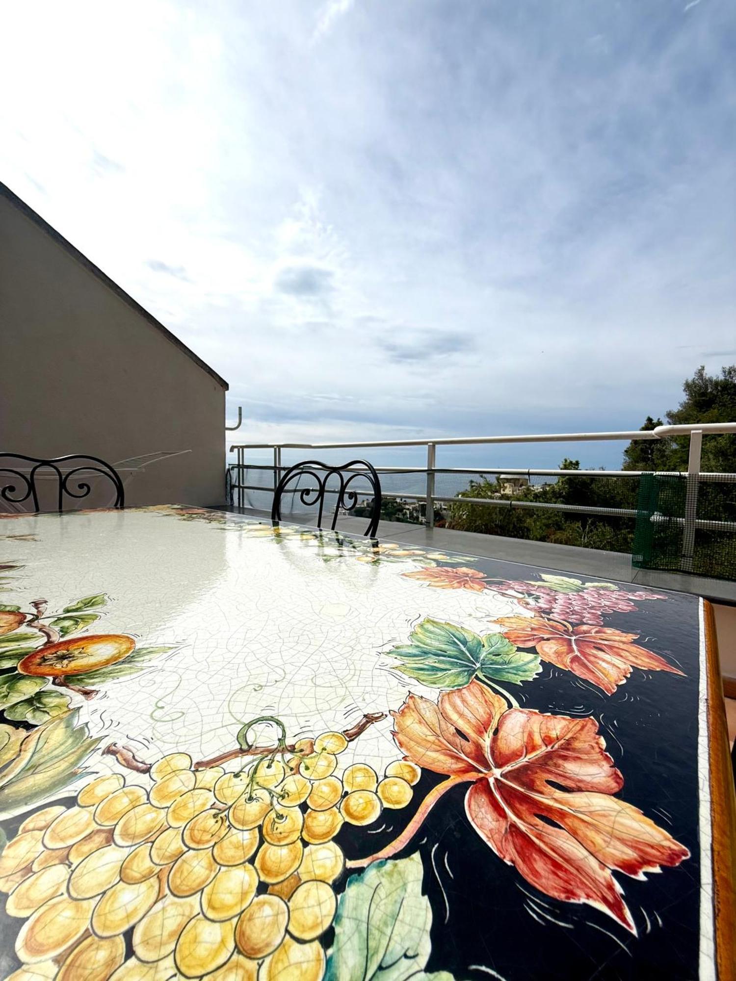 Venus Apartment Positano Buitenkant foto