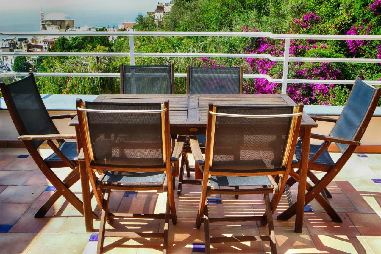 Venus Apartment Positano Buitenkant foto
