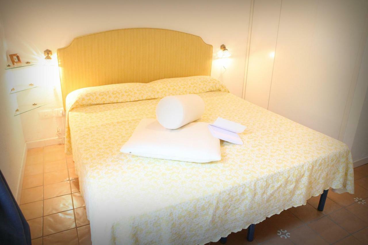 Venus Apartment Positano Buitenkant foto