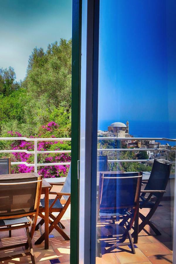 Venus Apartment Positano Buitenkant foto