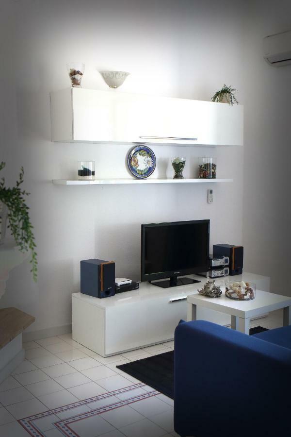 Venus Apartment Positano Buitenkant foto